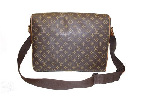 louis vuitton messenger bag review|authentic Louis Vuitton Messenger bag.